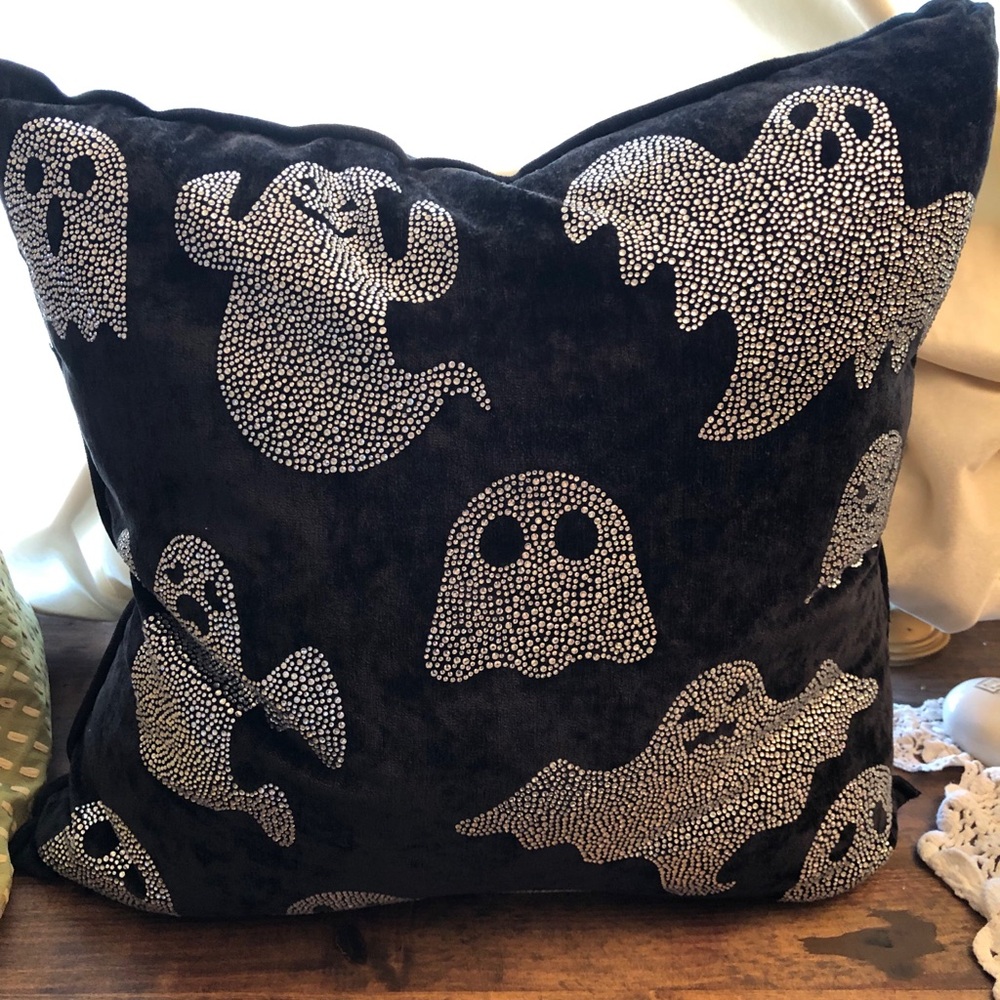 Glitzy and Glamorous Silver Ghost Black Velvet Pillow by Magaschoni Home, NEW